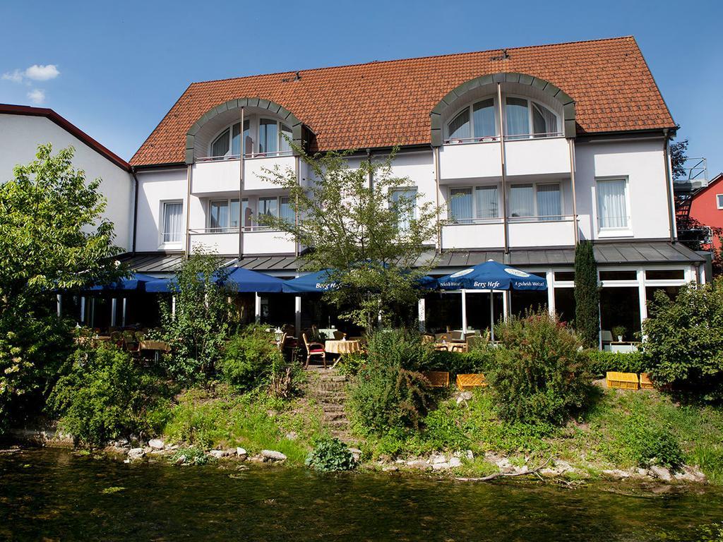 Hotel Kreuz Gaestehaus Und Lauchertbar Mit Terrasse Gammertingen Екстериор снимка
