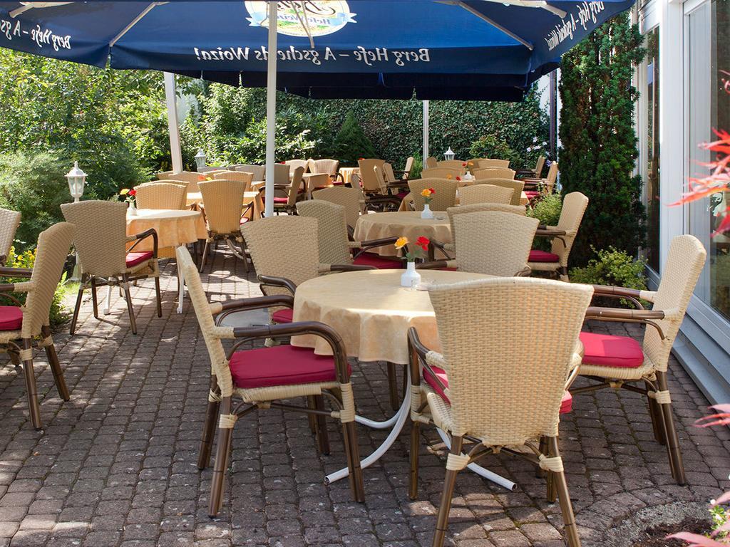 Hotel Kreuz Gaestehaus Und Lauchertbar Mit Terrasse Gammertingen Екстериор снимка